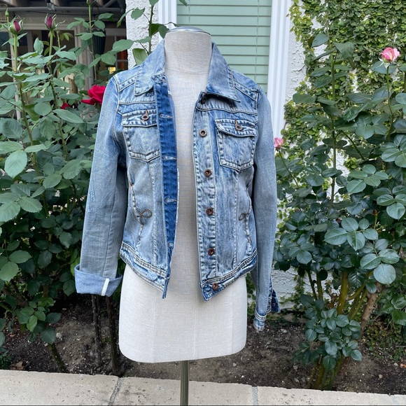 Western patch Jean Jacket - Picture 3 of 7